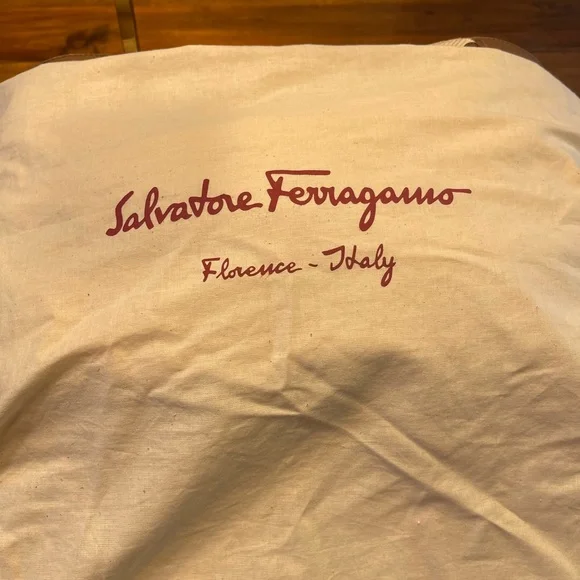 Salvatore Ferragamo Shoulder Bag - Picture 15 of 15